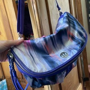 Lululemon Good Fortune Bag